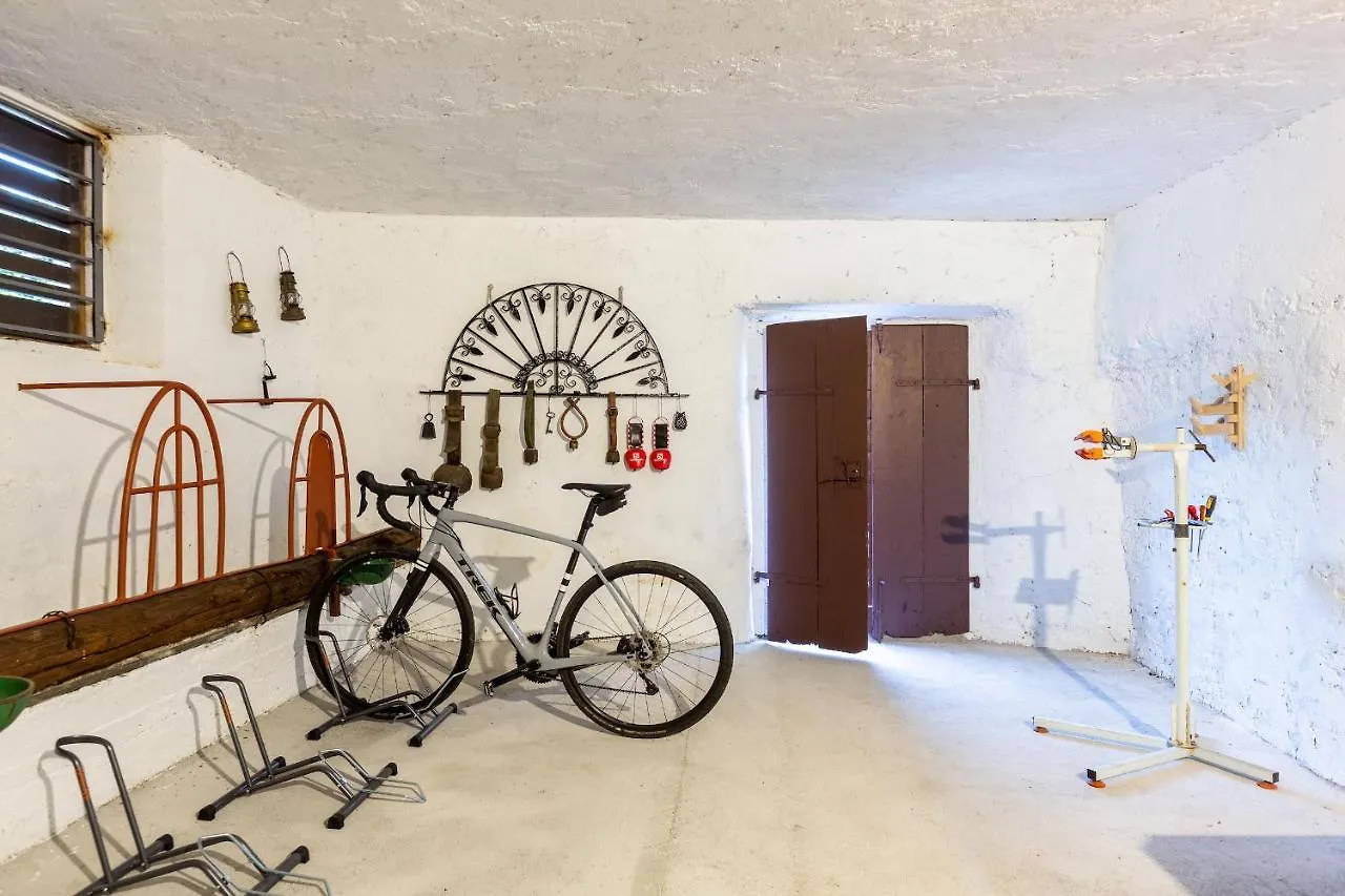 Holiday home Borgo Cantagallo Casa Olivia 2 Tremosine Italy