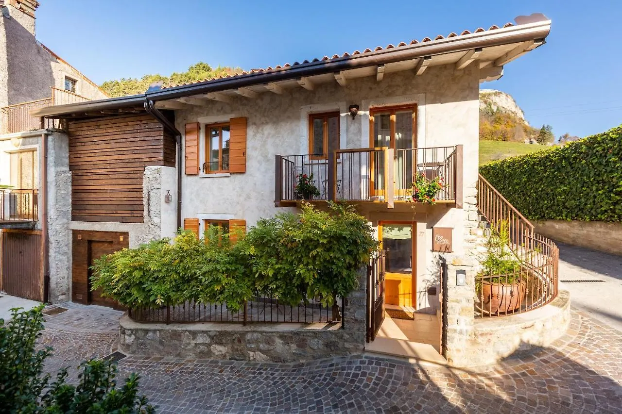 Borgo Cantagallo Casa Olivia 2 location