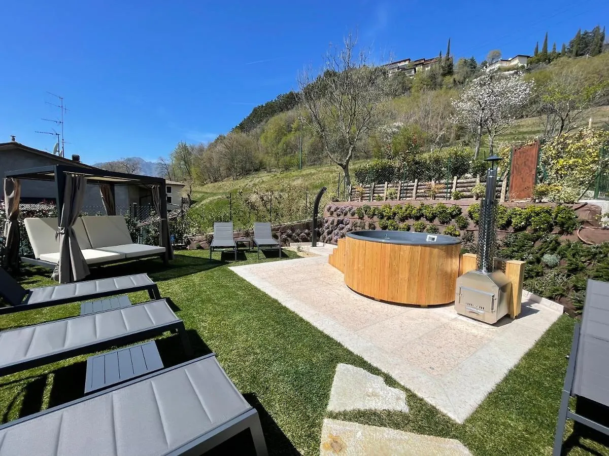 Holiday home Borgo Cantagallo Casa Olivia 2 Tremosine